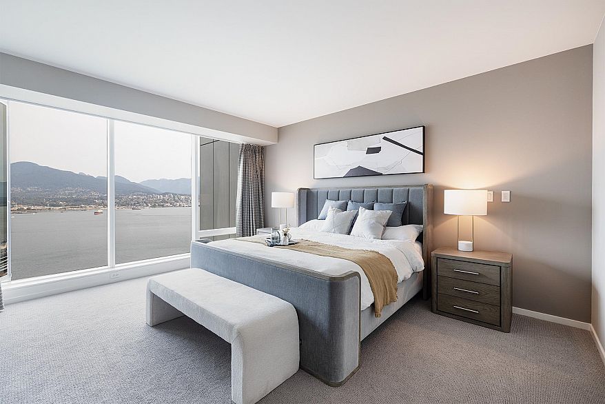 3307 1011 W Cordova Street