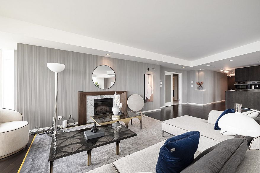 3307 1011 W Cordova Street