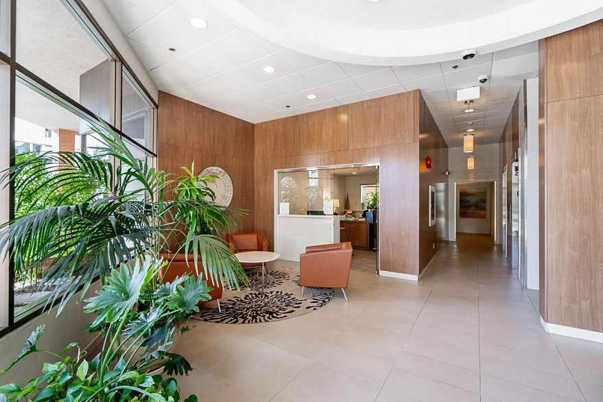 1402 1625 Hornby Street