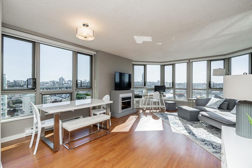 1402 1625 Hornby Street