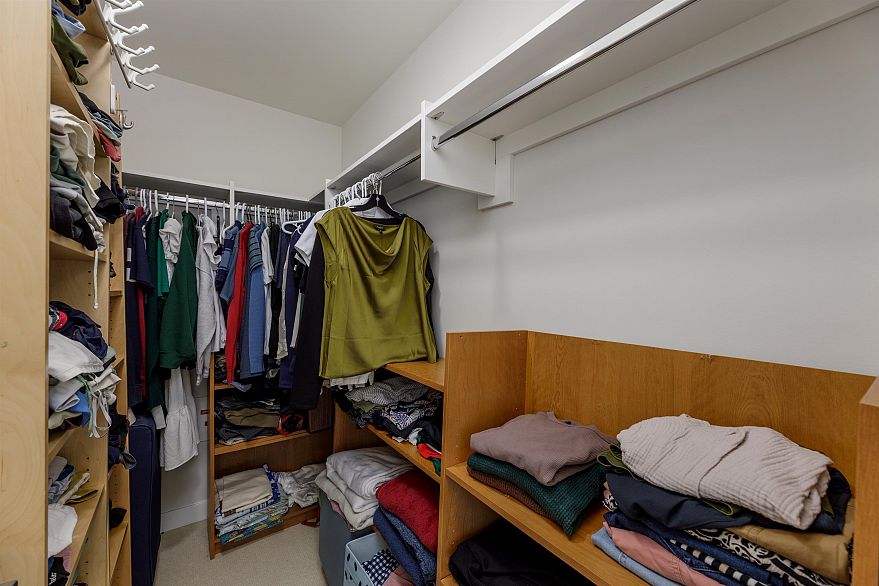 107 5608 Berton Avenue