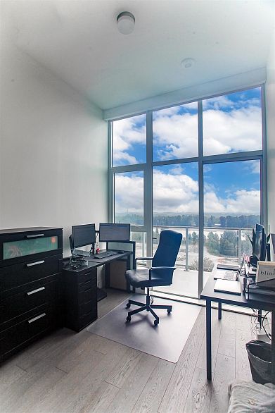 1602 3581 E Kent Avenue North