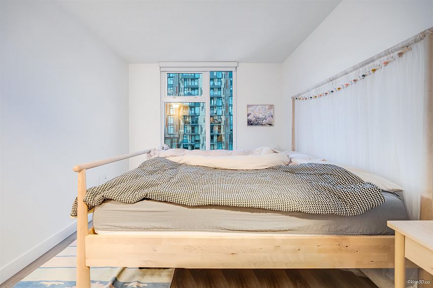 1108 8181 Chester Street