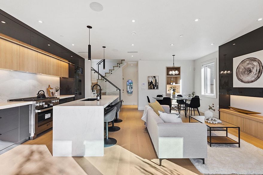 1 3081 West 14th Avenue