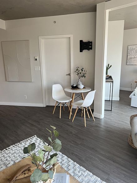 1409 128 W Cordova Street