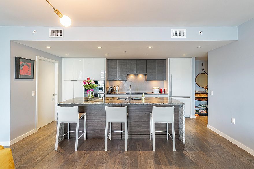 1106 1688 Pullman Porter Street