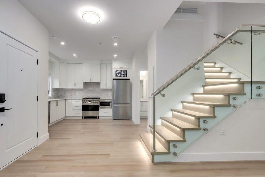 1 4257 Knight Street