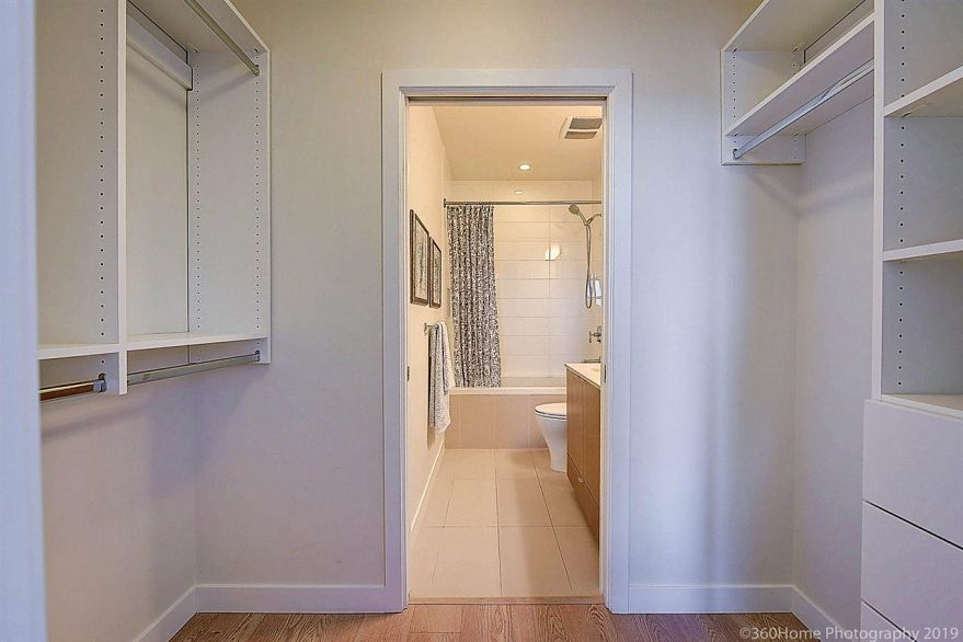 1802 111 E 1st Avenue