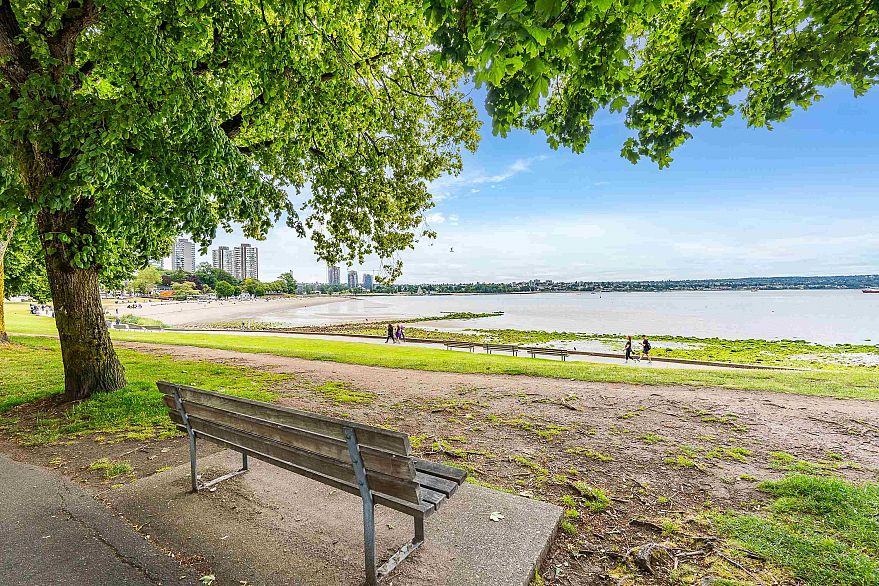 201 1995 Beach Avenue