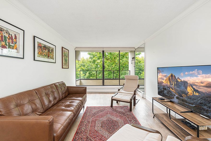 201 1995 Beach Avenue