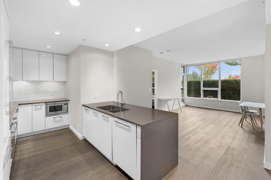 110 5687 Gray Avenue