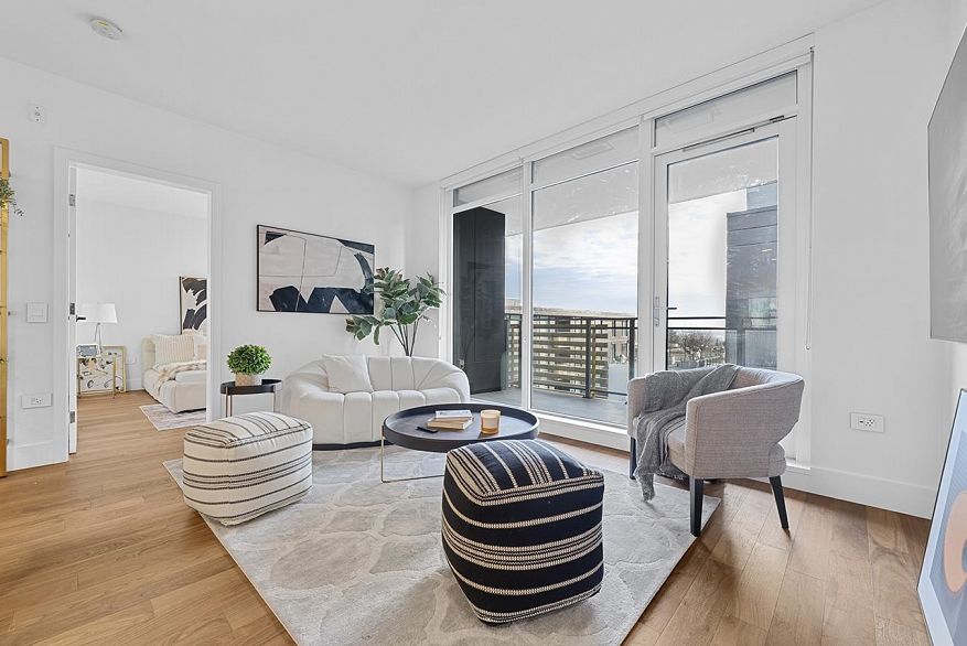 411 7428 Alberta Street