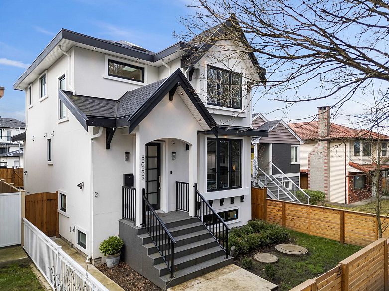 5059 Sherbrooke Street