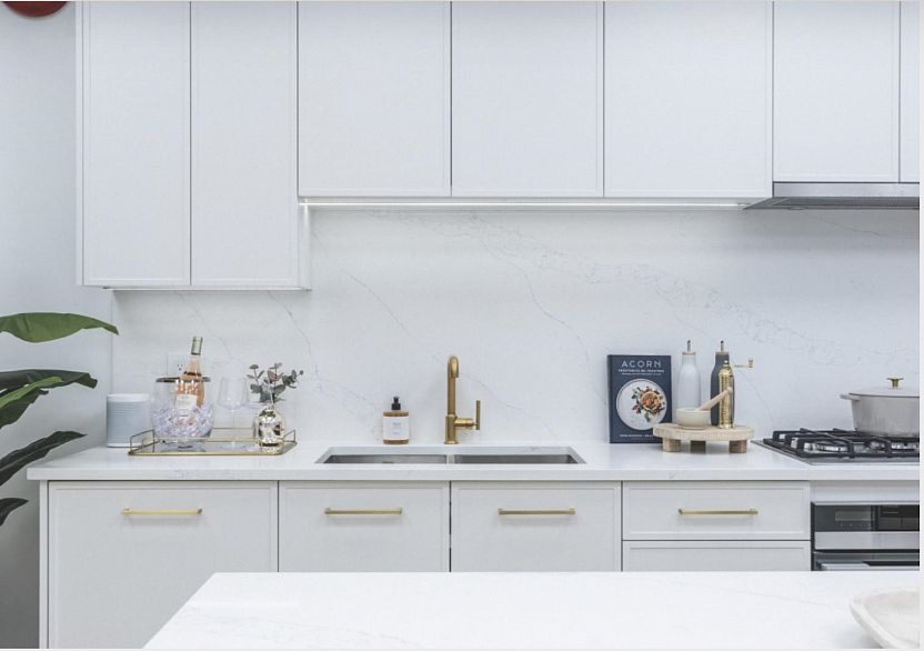 107 7779 Yukon Street