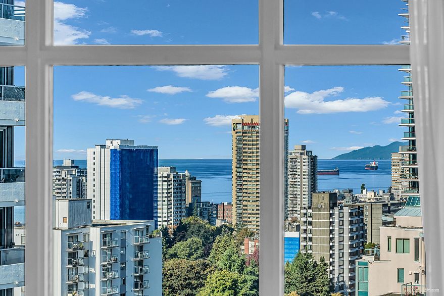 1704 1288 Alberni Street