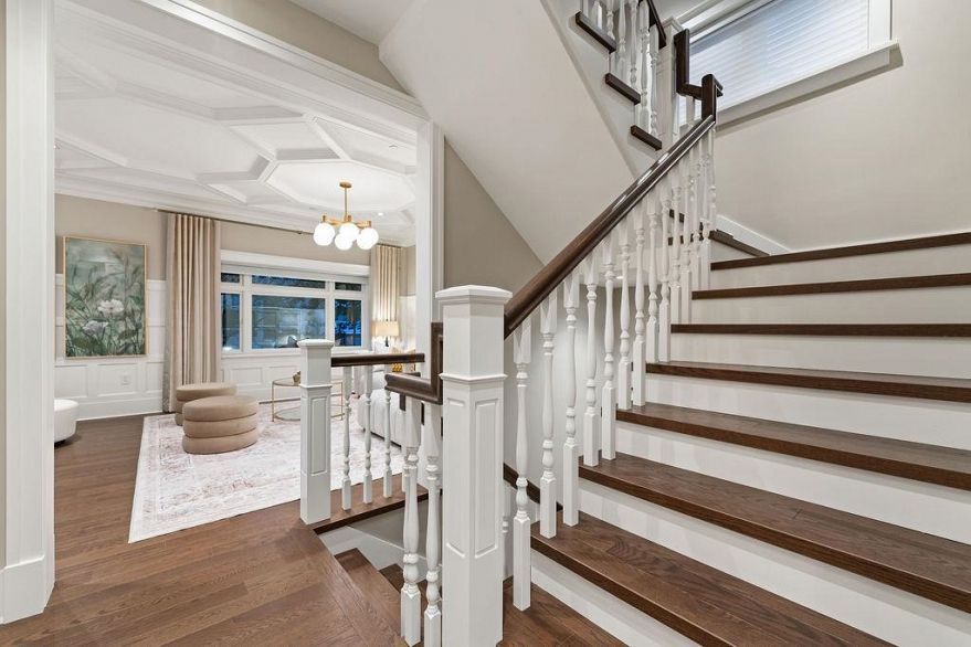 993 Broughton Street