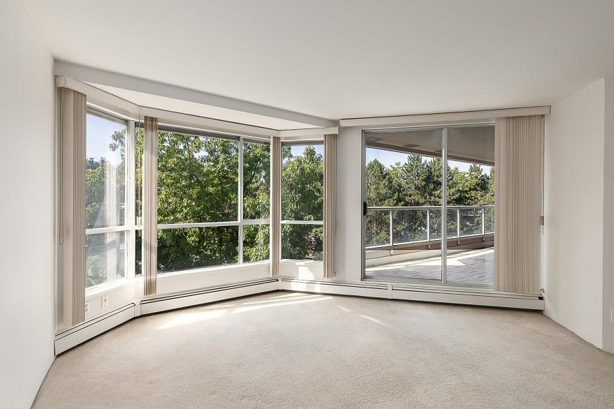 601 518 Moberly Road