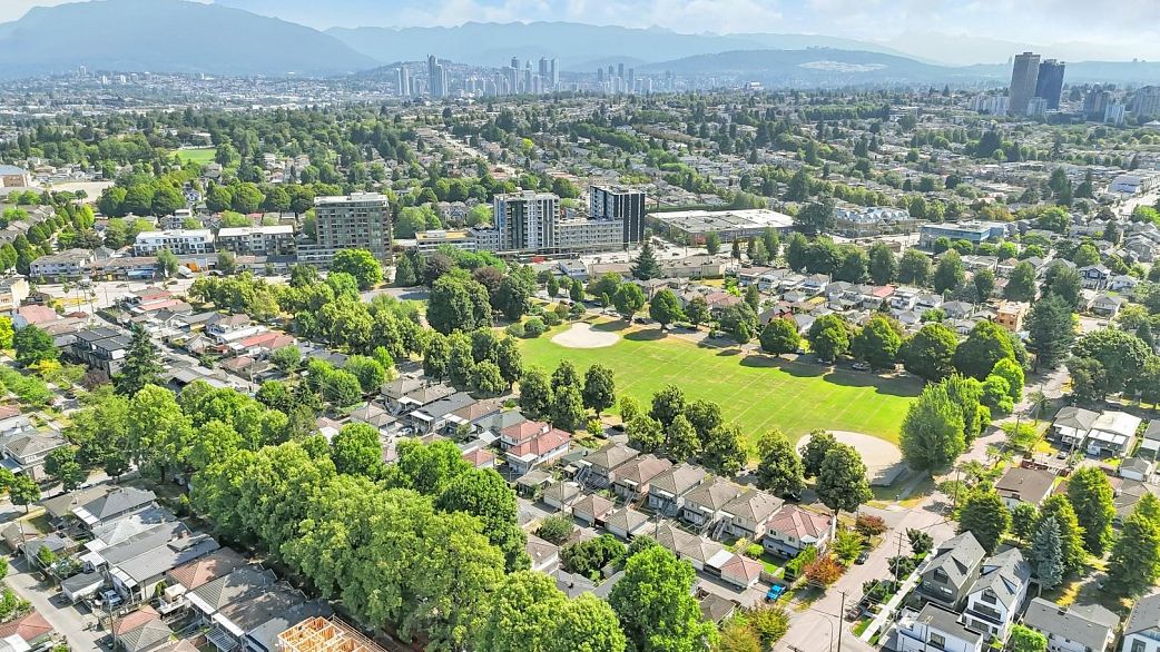 5338 Chambers Street