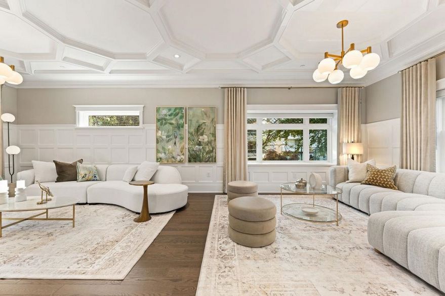 993 Broughton Street