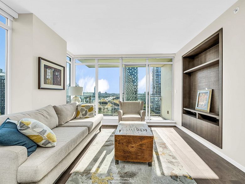 1107 1351 Continental Street