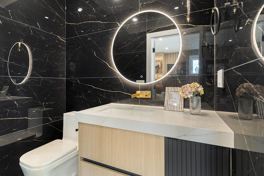 1 4257 Beatrice Street