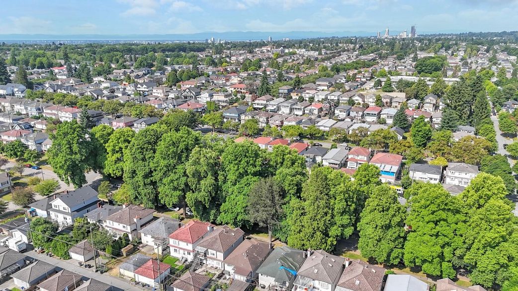 5338 Chambers Street