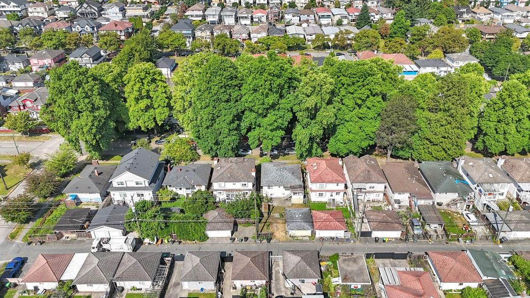 5338 Chambers Street