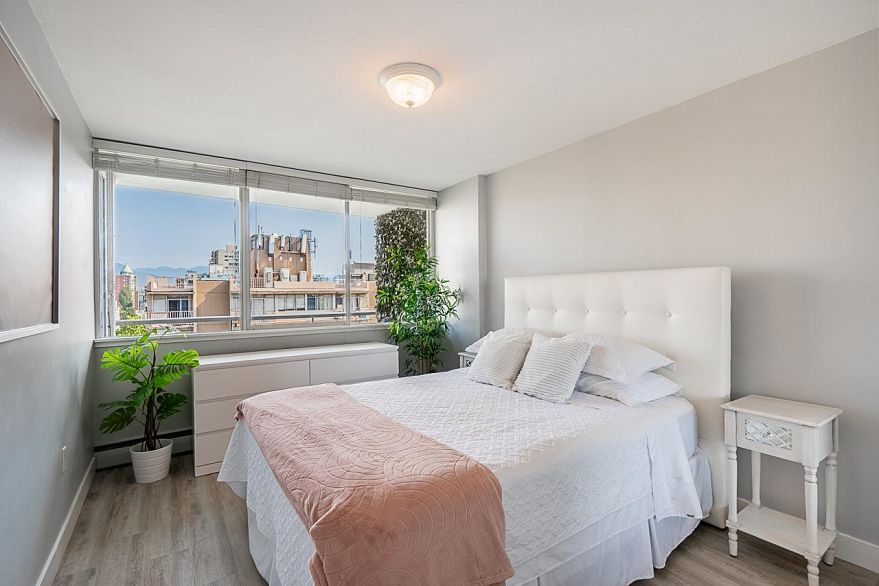 1206 1850 Comox Street