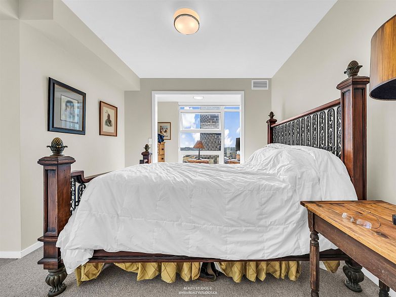 1107 1351 Continental Street