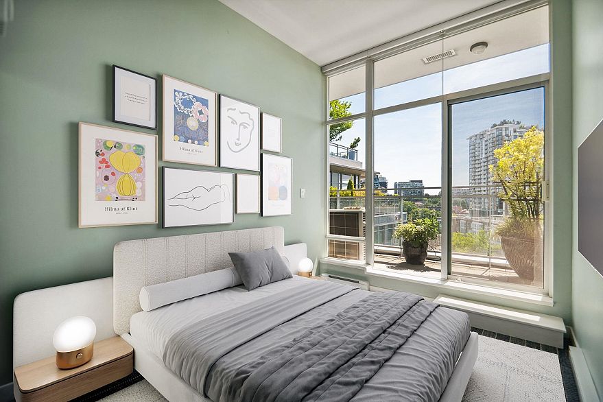 PH4 2321 Scotia Street