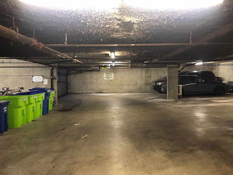 101 1429 E 4th Avenue