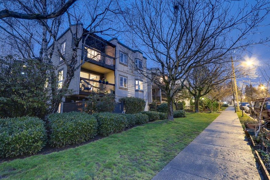 101 1429 E 4th Avenue