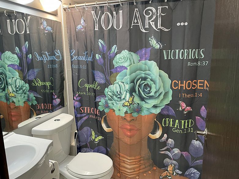 205 1515 E 5th Avenue