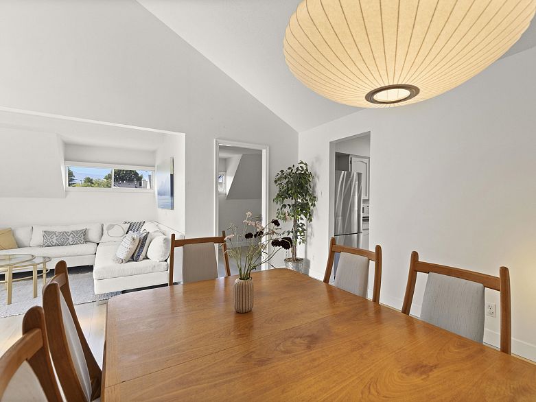 1902 Stephens Street