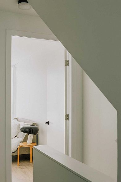 209 322 E 15th Avenue