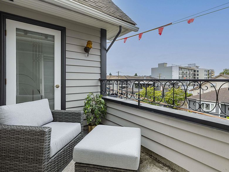 1902 Stephens Street