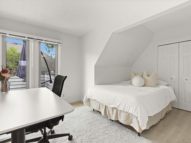 1902 Stephens Street