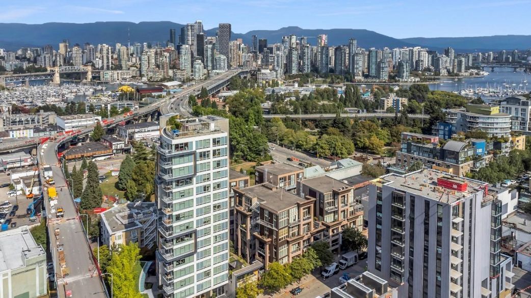 211&212 1529 W 6th Avenue