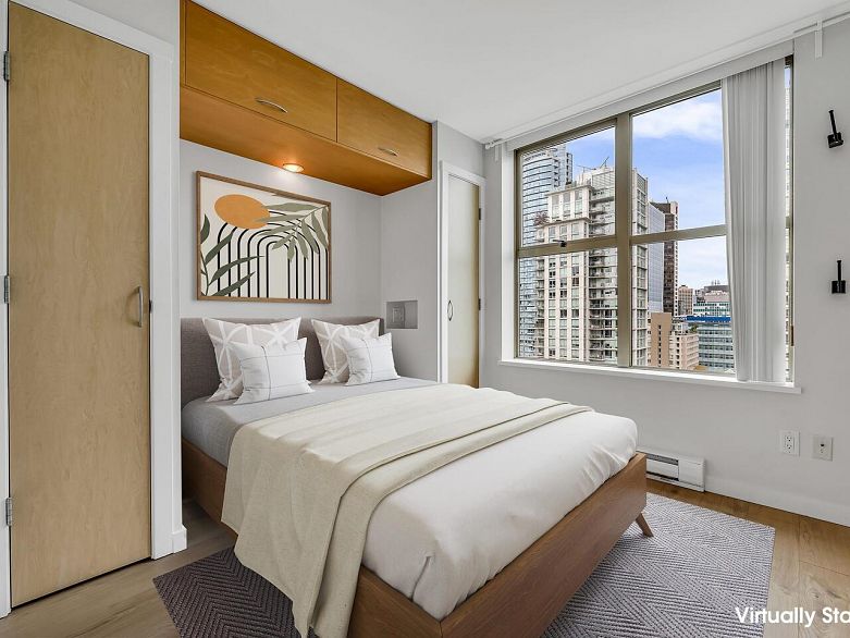 2104 969 Richards Street