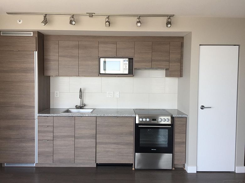 3303 488 SW Marine Drive