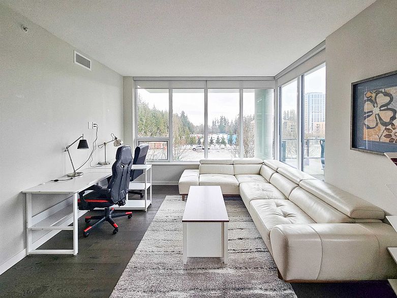 309 3487 Binning Road