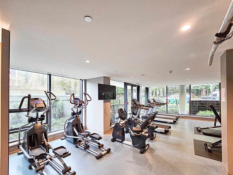 309 3487 Binning Road