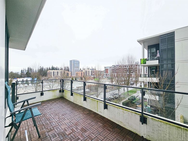 309 3487 Binning Road