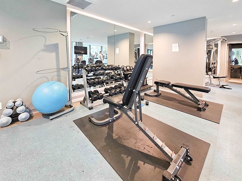 309 3487 Binning Road