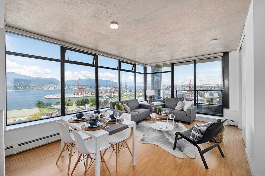 1701 108 W Cordova Street