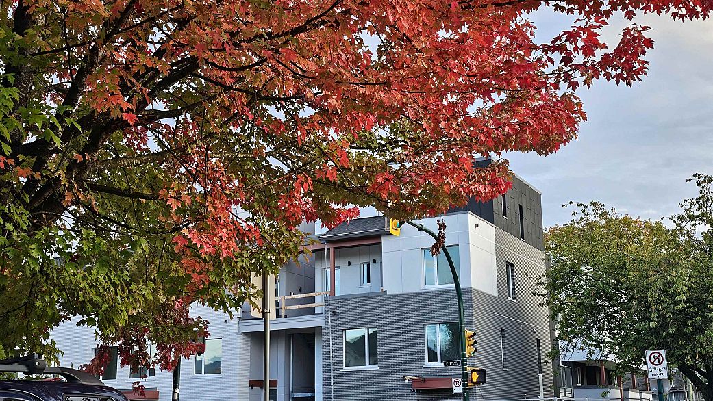 316 2250 E 1st Avenue