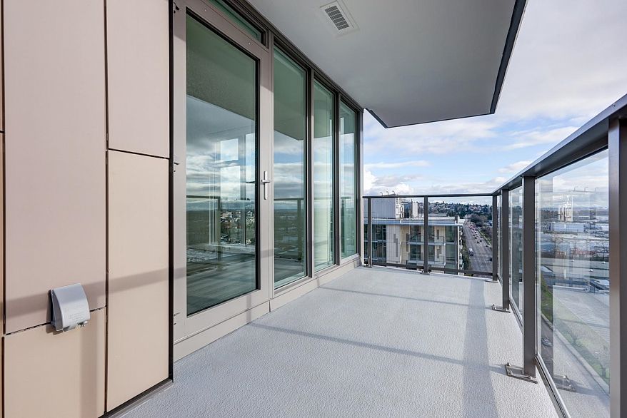 1502 8188 Fraser Street