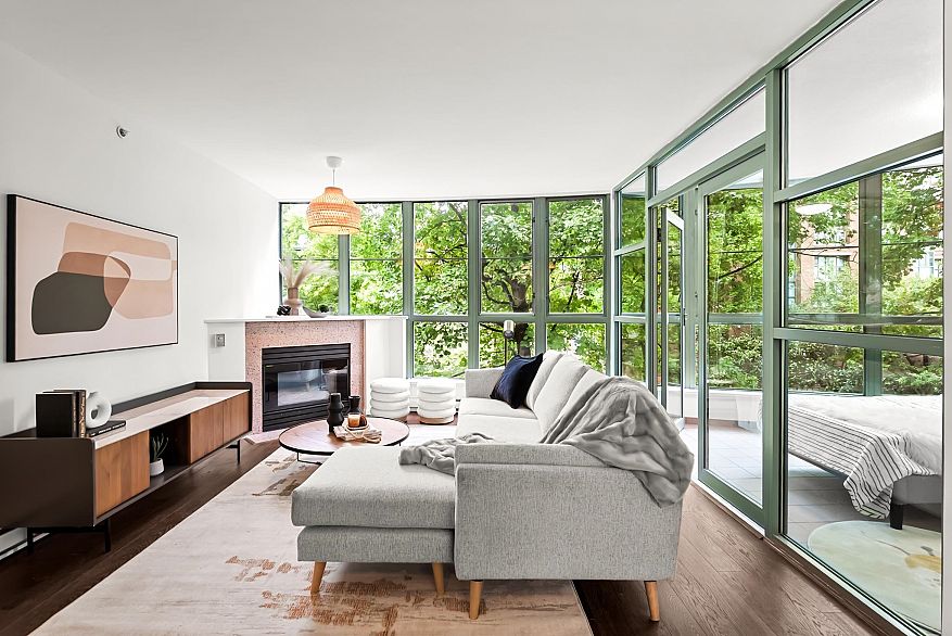 301 1159 Main Street