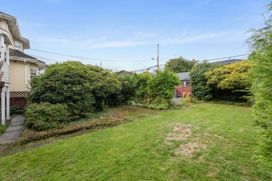 4805 Inverness Street