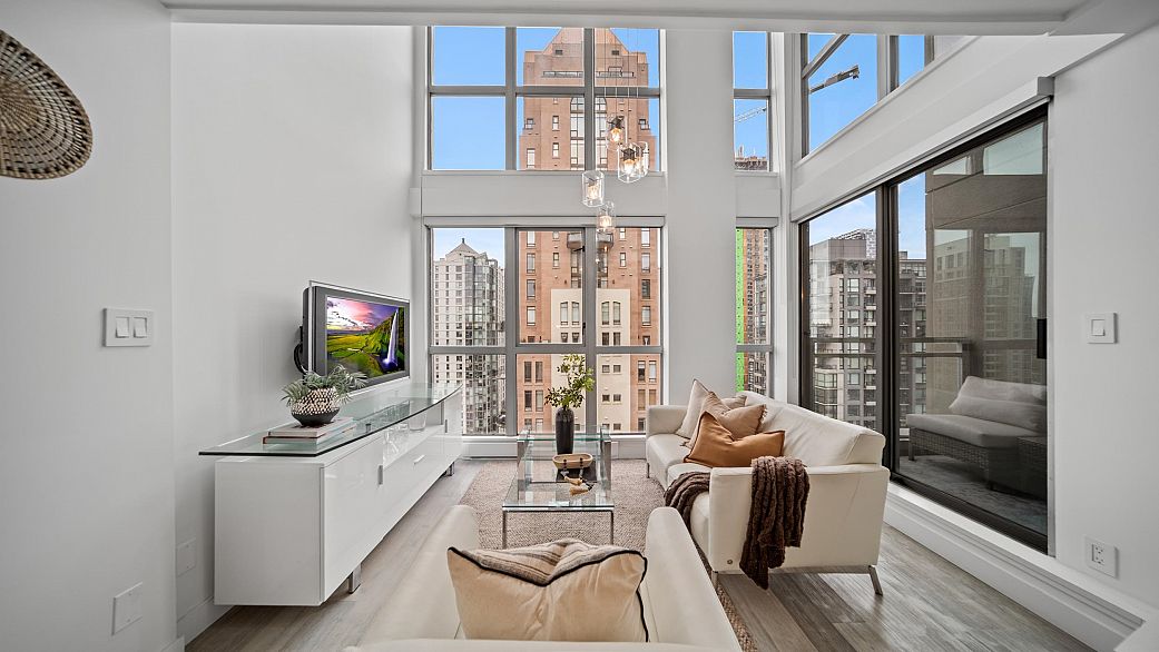 1802 1238 Richards Street